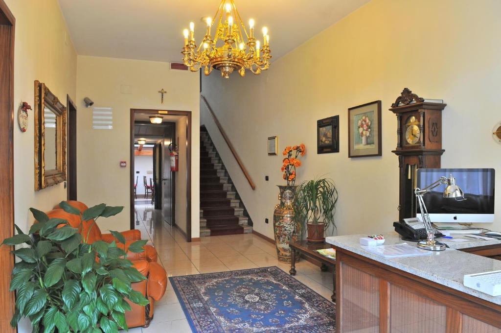 Hotel Cortina Mestre Bagian luar foto